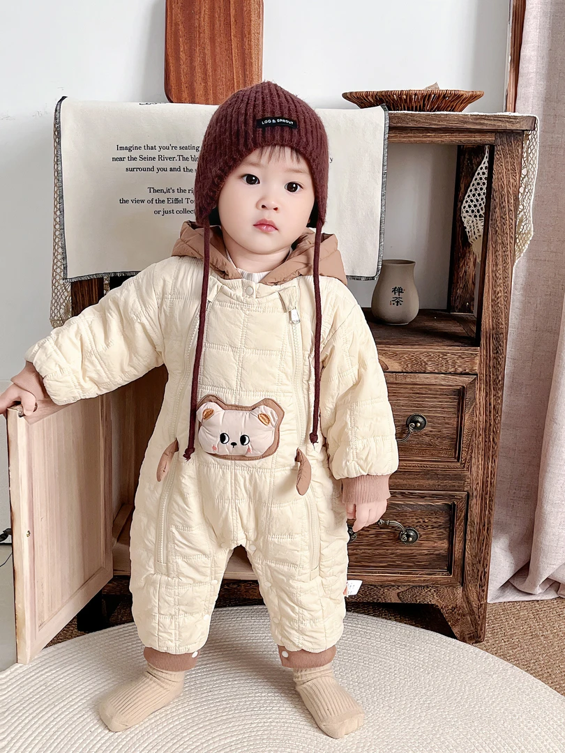 婴儿衣服秋冬季夹棉双拉链带护胸连体衣男宝宝秋装卡通外出服哈衣