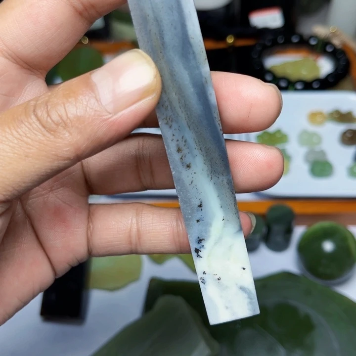 未镶嵌和田玉珠宝半成品