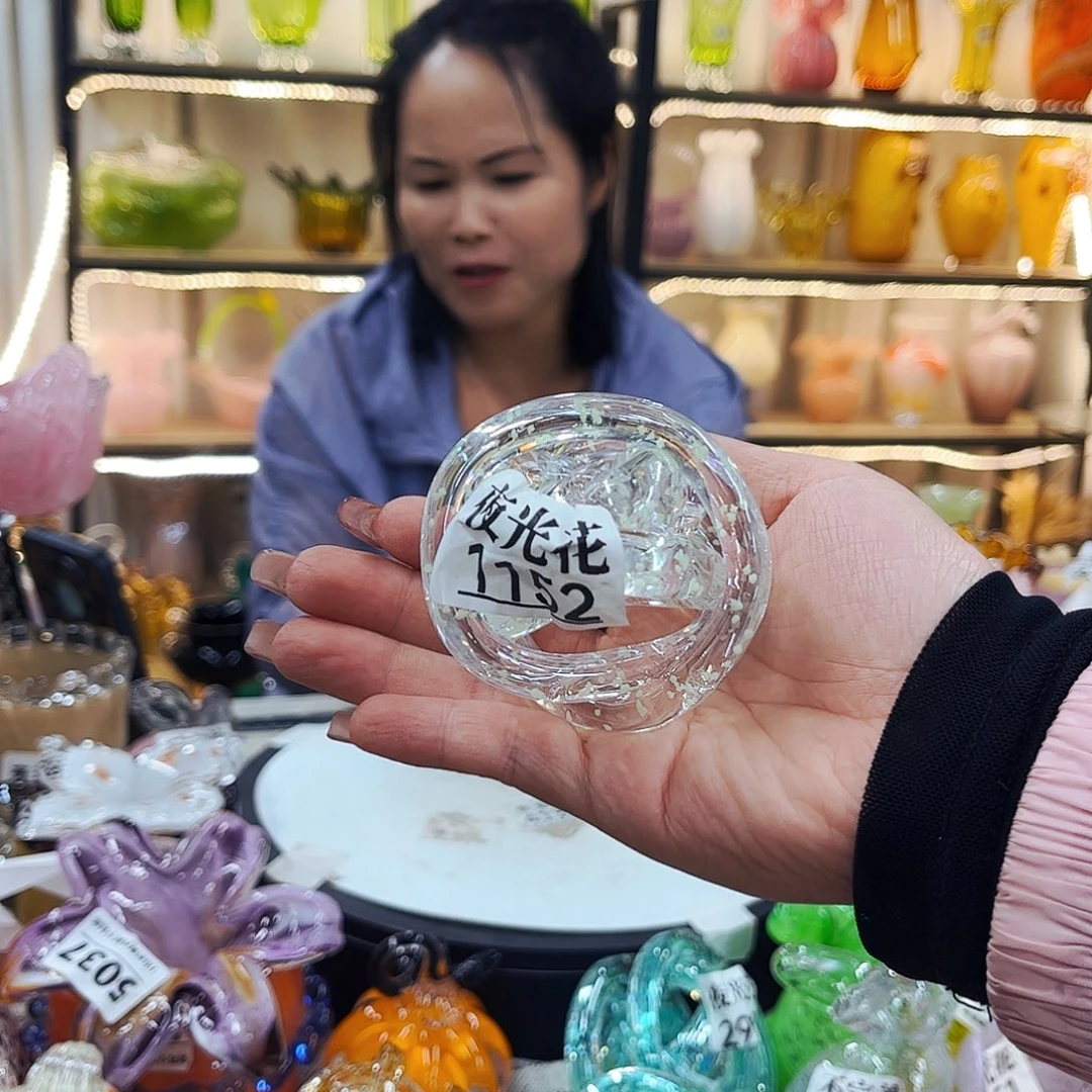 1152 家悦美居琉璃摆件
