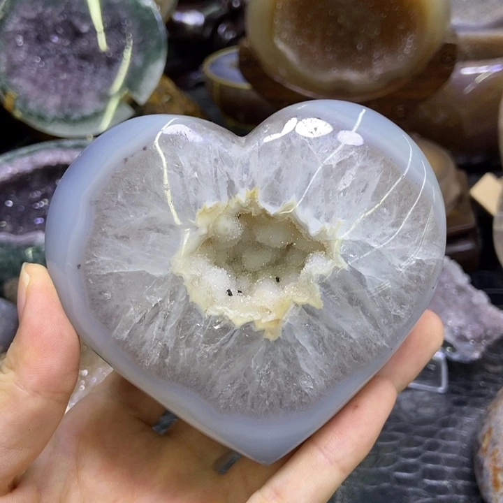 未镶嵌珠宝半成品水晶