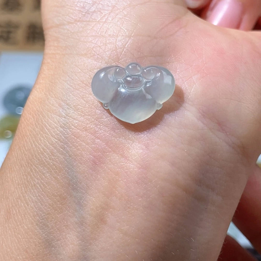 定制翡翠未镶嵌翡翠12.1×16.3×4.1