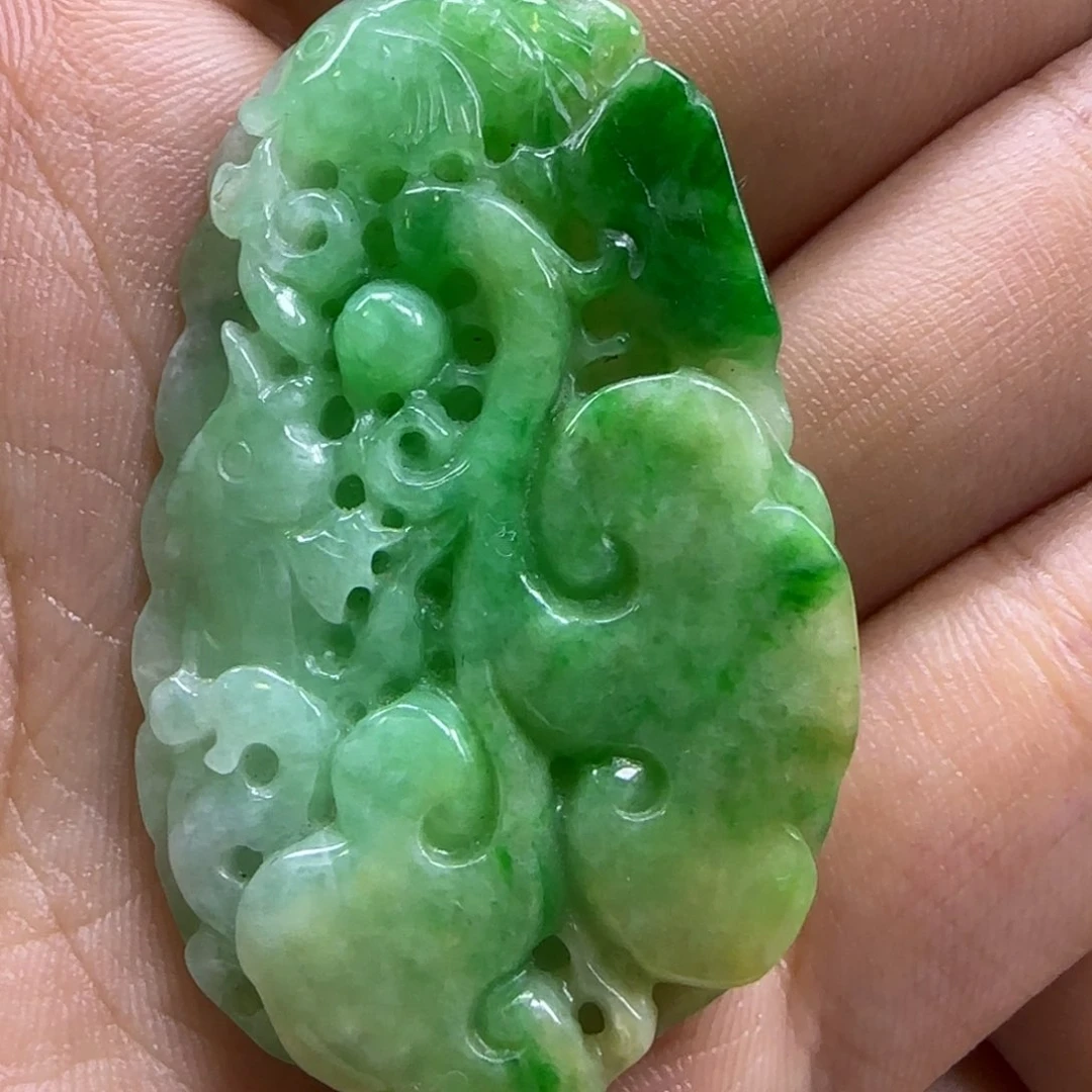 翡翠未镶嵌颈饰12345678