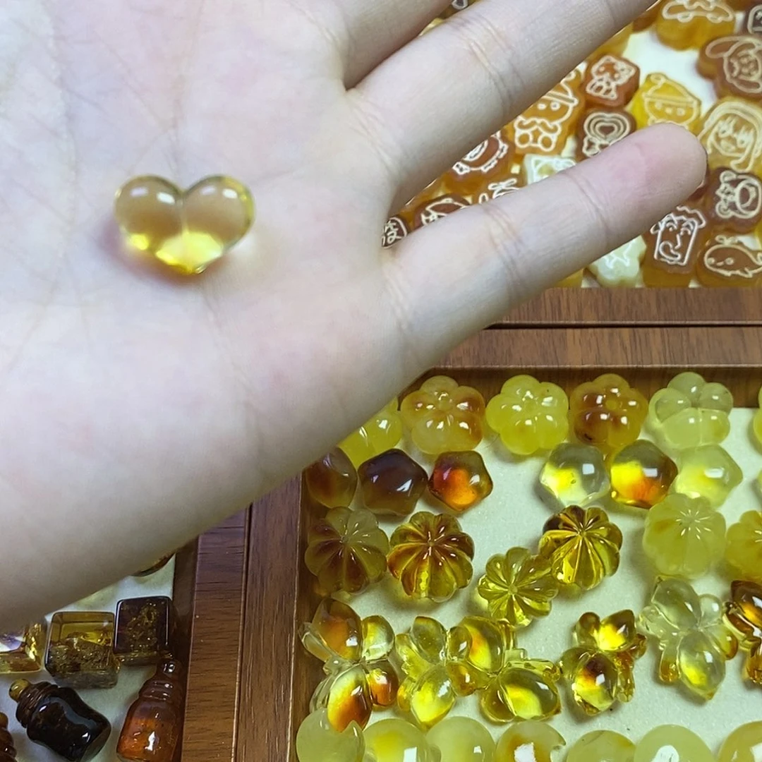 橄榄核吊坠小屁桃