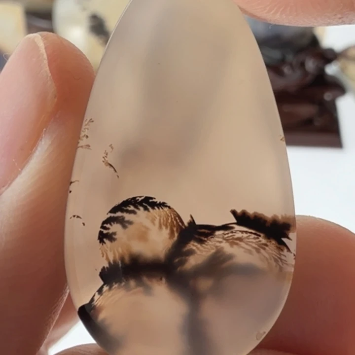 玛瑙/玉髓未镶嵌珠宝半成品