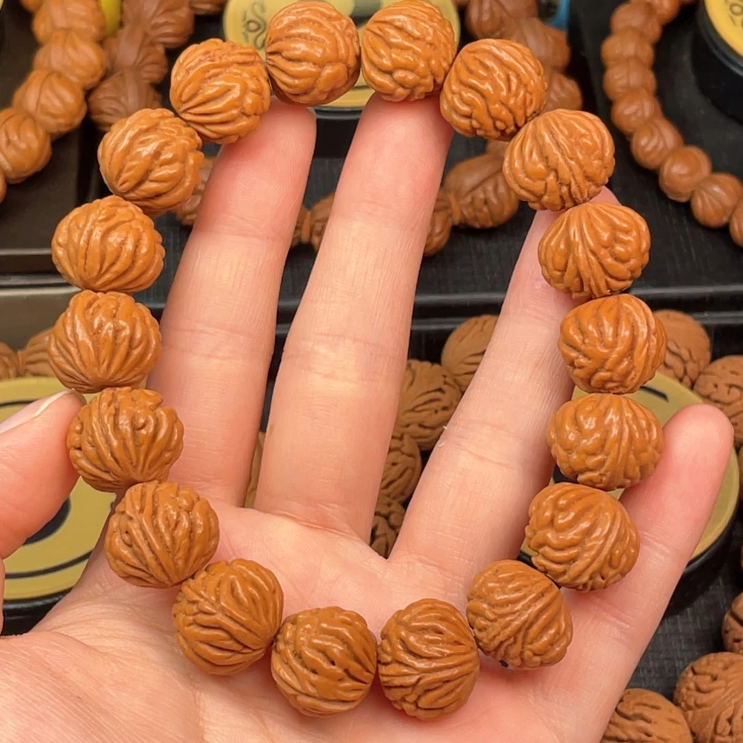 吊坠桃核小金蝉16