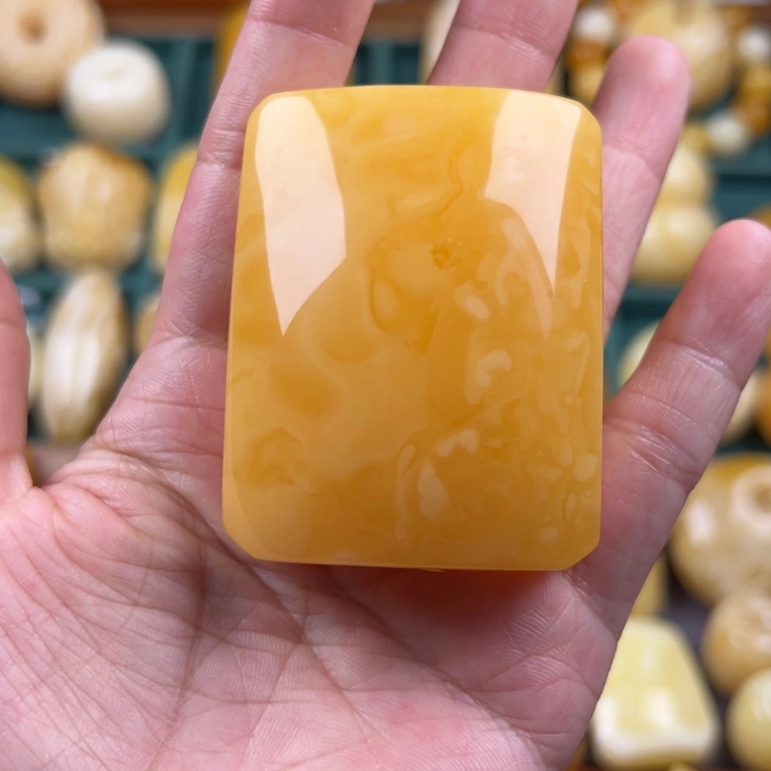 未镶嵌颈饰琥珀纯天然琥珀蜜蜡无优化