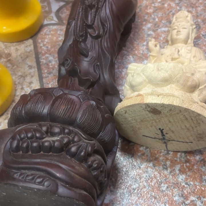 香樟木曲****）………..