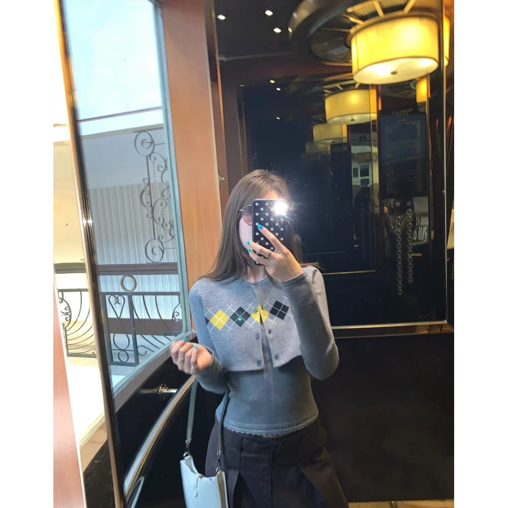 撞色经典老钱菱格纹韩版针织开衫秋冬吊带两件套D780