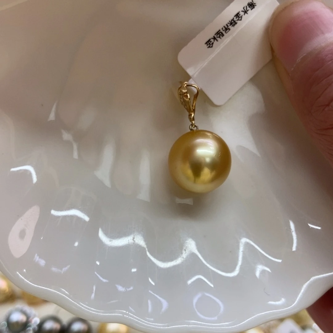 海水珍珠吊坠(不含链)18K金镶嵌
