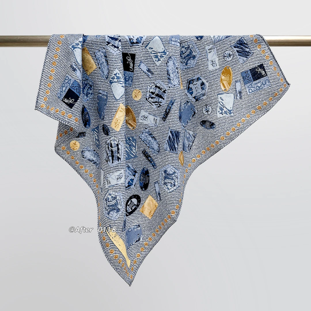 After 牛仔印花羊毛中方巾 时尚百搭通勤风丝巾秋冬季系脖围巾女