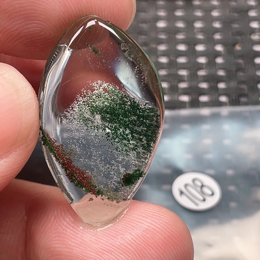 【闪购商品】颈饰未镶嵌水晶C**w