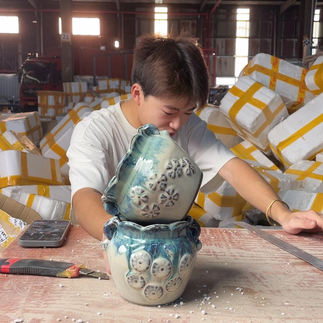 宜兴紫砂粗陶花盆