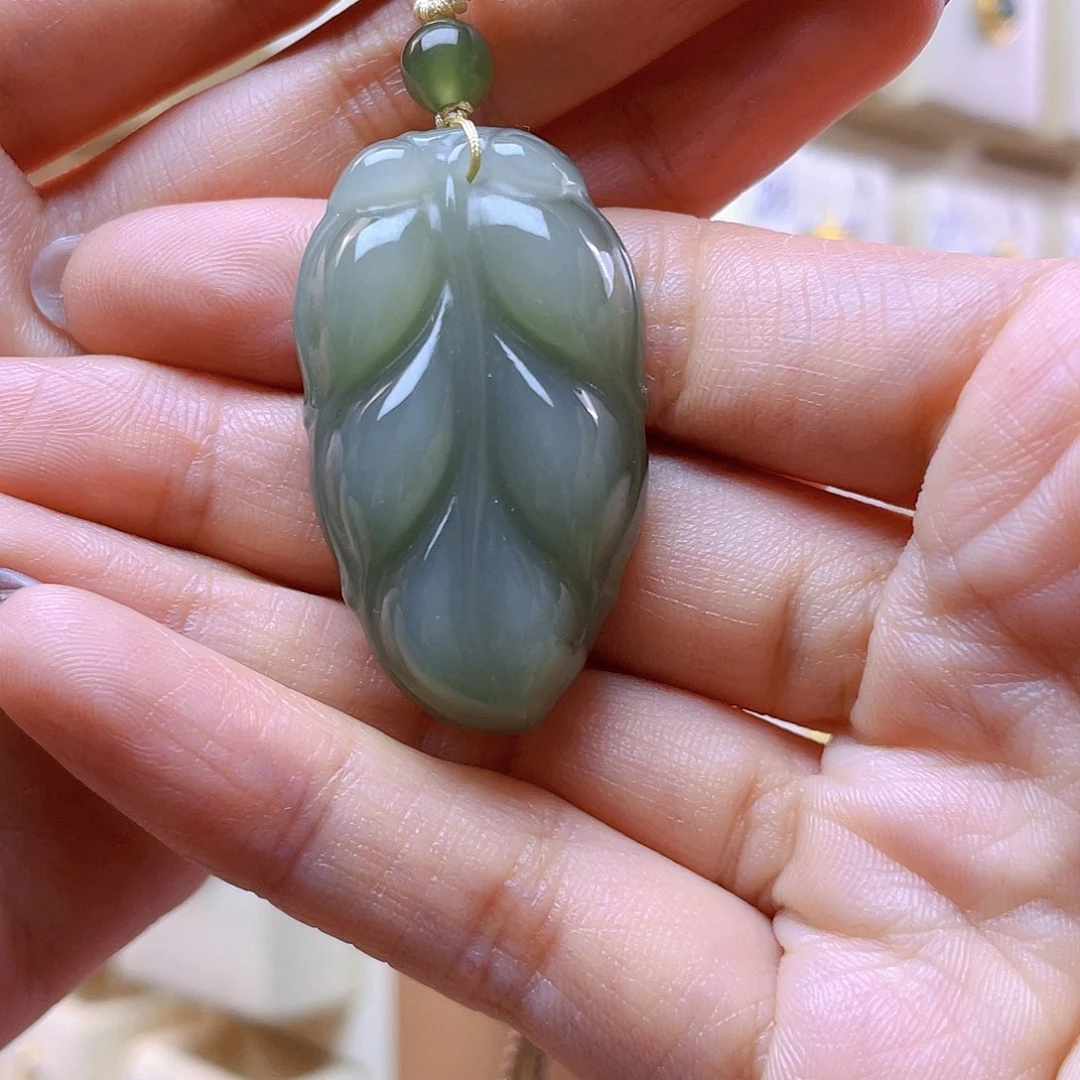 和田玉吊坠(赠链)未镶嵌?****?