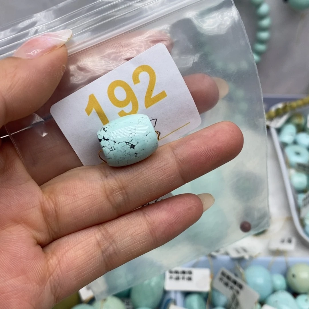 未镶嵌绿松石珠宝奇石韋*