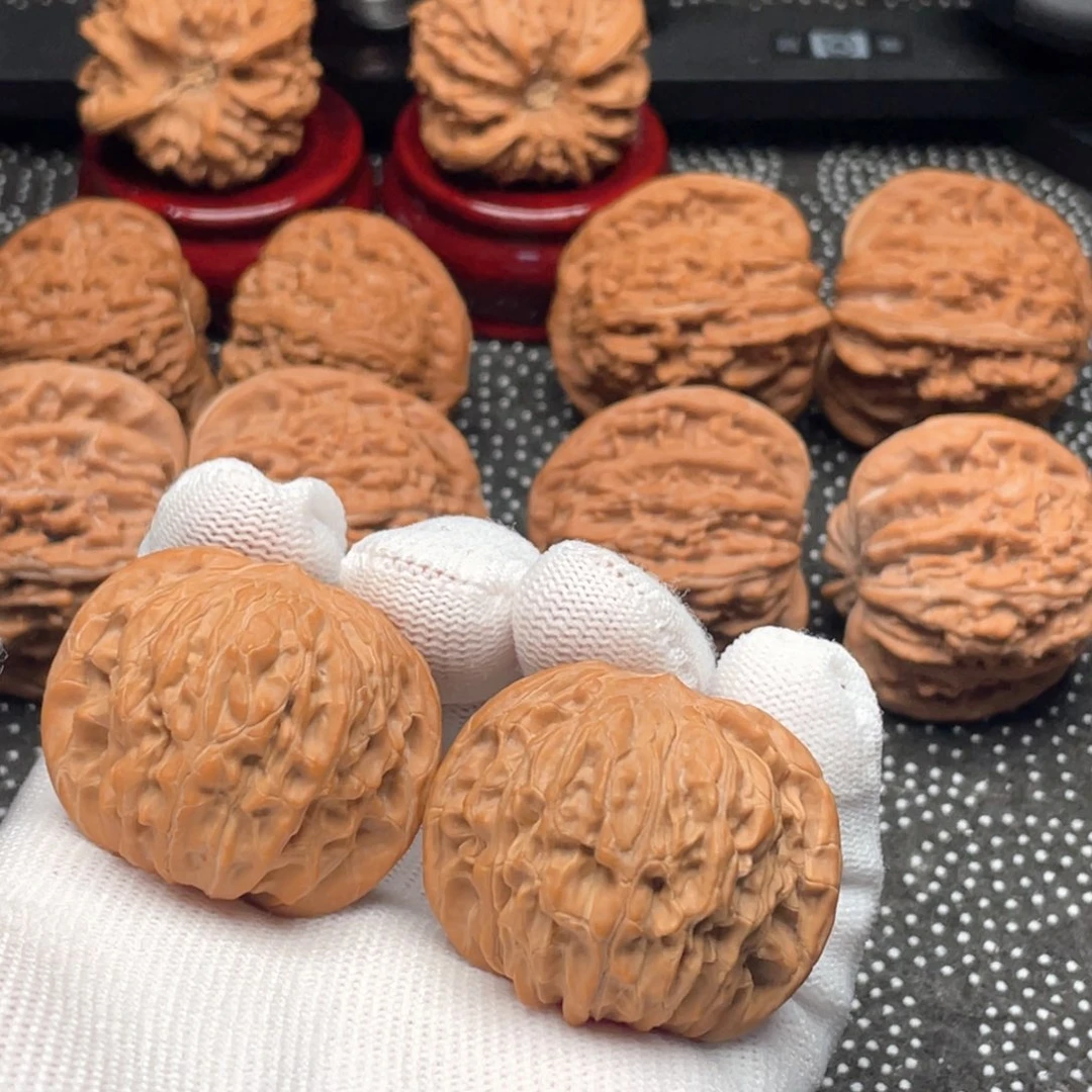 夏***天吊坠文玩核桃39磨盘