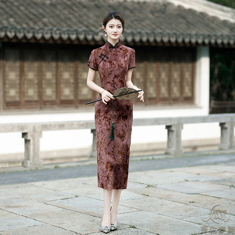 老古代2025夏新款高弹力植绒提花旗袍短袖改良中国风旗袍中长款裙