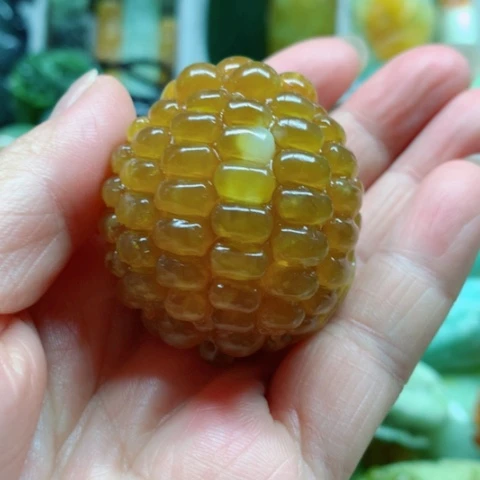蛇纹石玉未镶嵌手把件