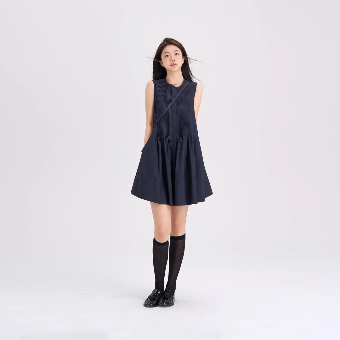 风琴衬衫裙夏日圆领风琴褶背心裙女宽松A字无袖气质百褶连衣裙