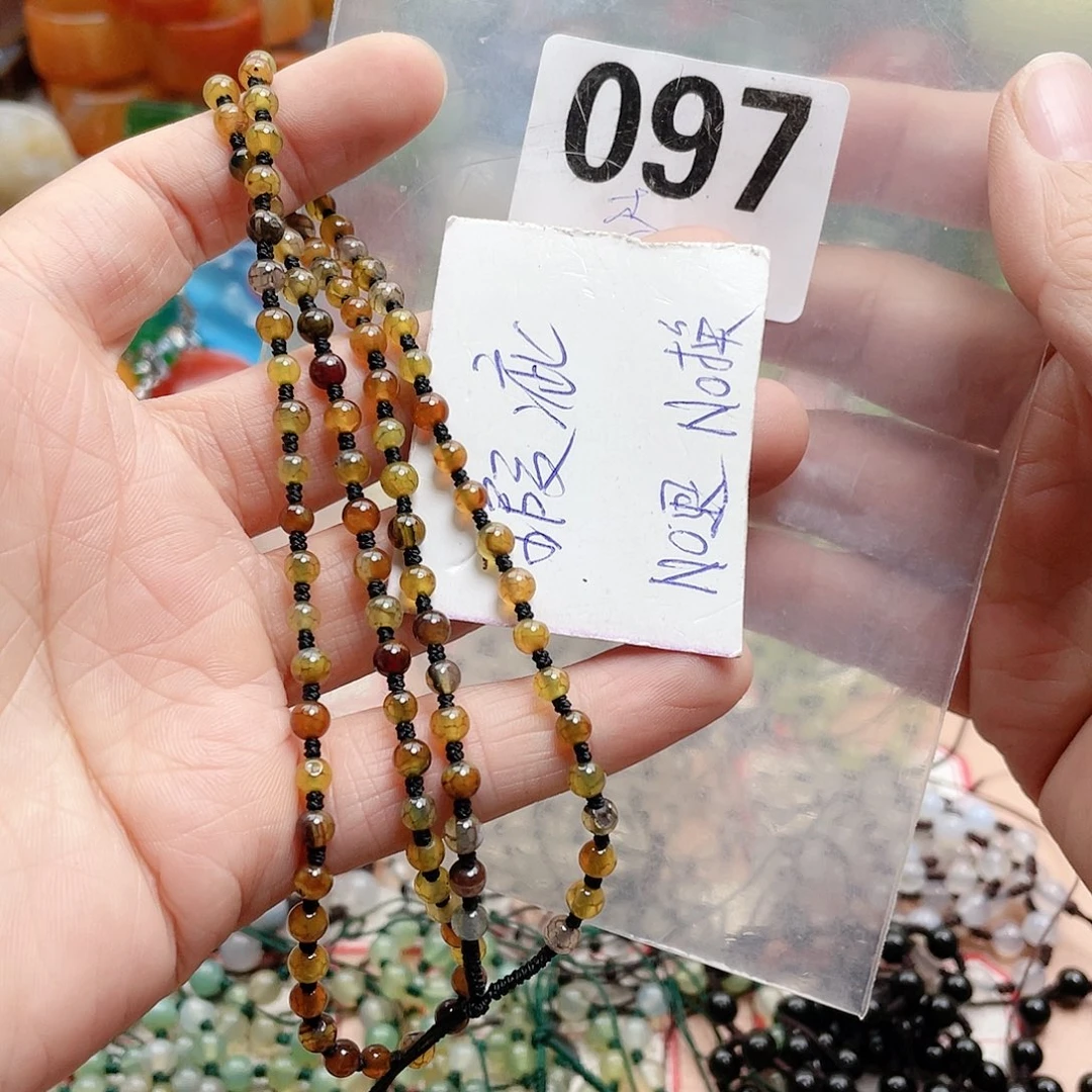 合金颈饰玛瑙/玉髓老*V