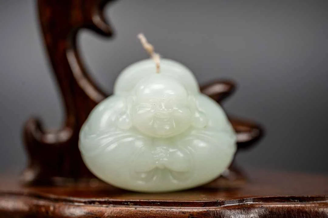 白玉抱抱佛双面精雕玉质温润细腻挂件