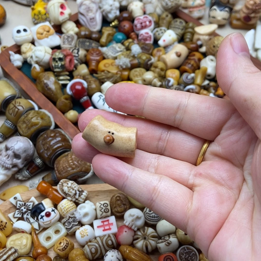 墨***澍其他驼骨鹿角配饰