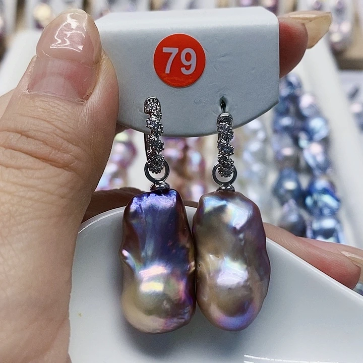 颈饰银S925镶嵌淡水珍珠