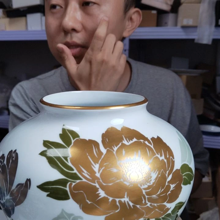 M***e牡丹大花瓶。。。。。。。。