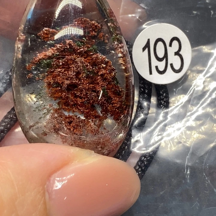 亦***言珠宝半成品未镶嵌水晶