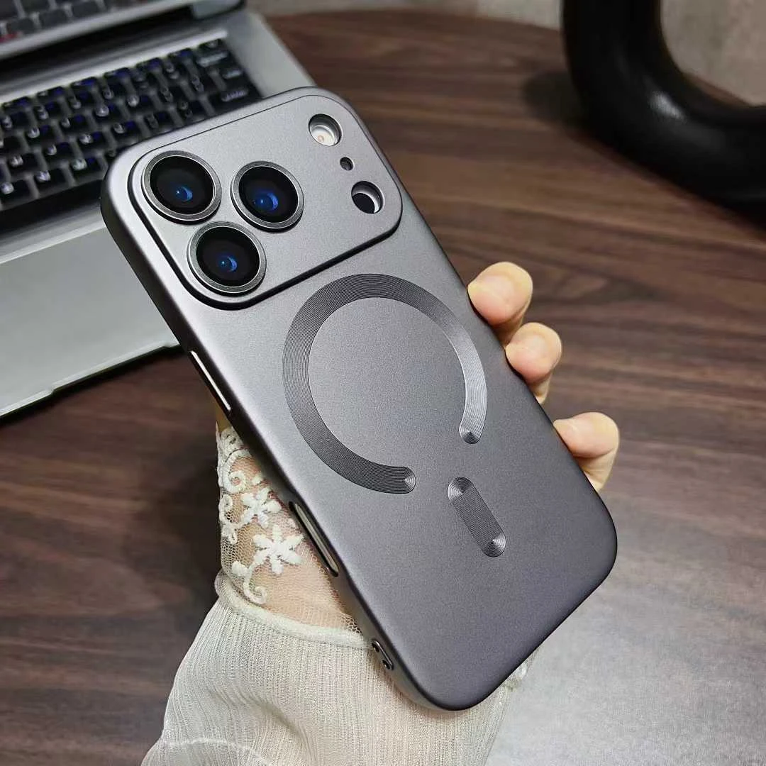 磁吸适用iPhone17磨砂磁吸手机壳金属漆16proMax防摔苹果15保护套