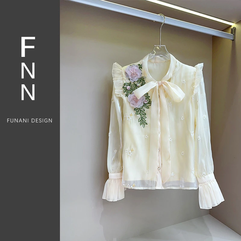 芙娜妮法式轻奢衬衫通勤女装高级感立体绣花系带领上衣 F2310023A