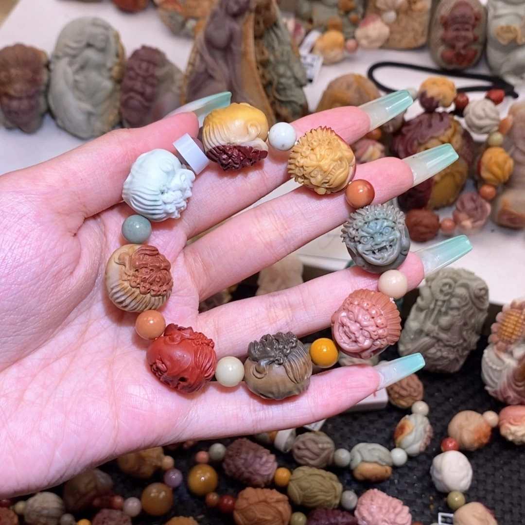 未镶嵌手链石英质玉（阿拉善玉）