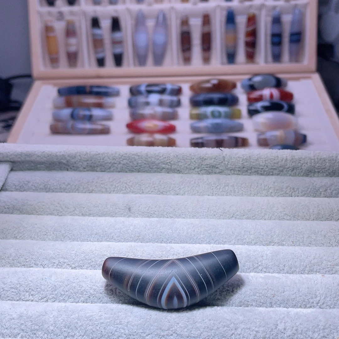 唯***～玛瑙/玉髓未镶嵌珠宝半成品