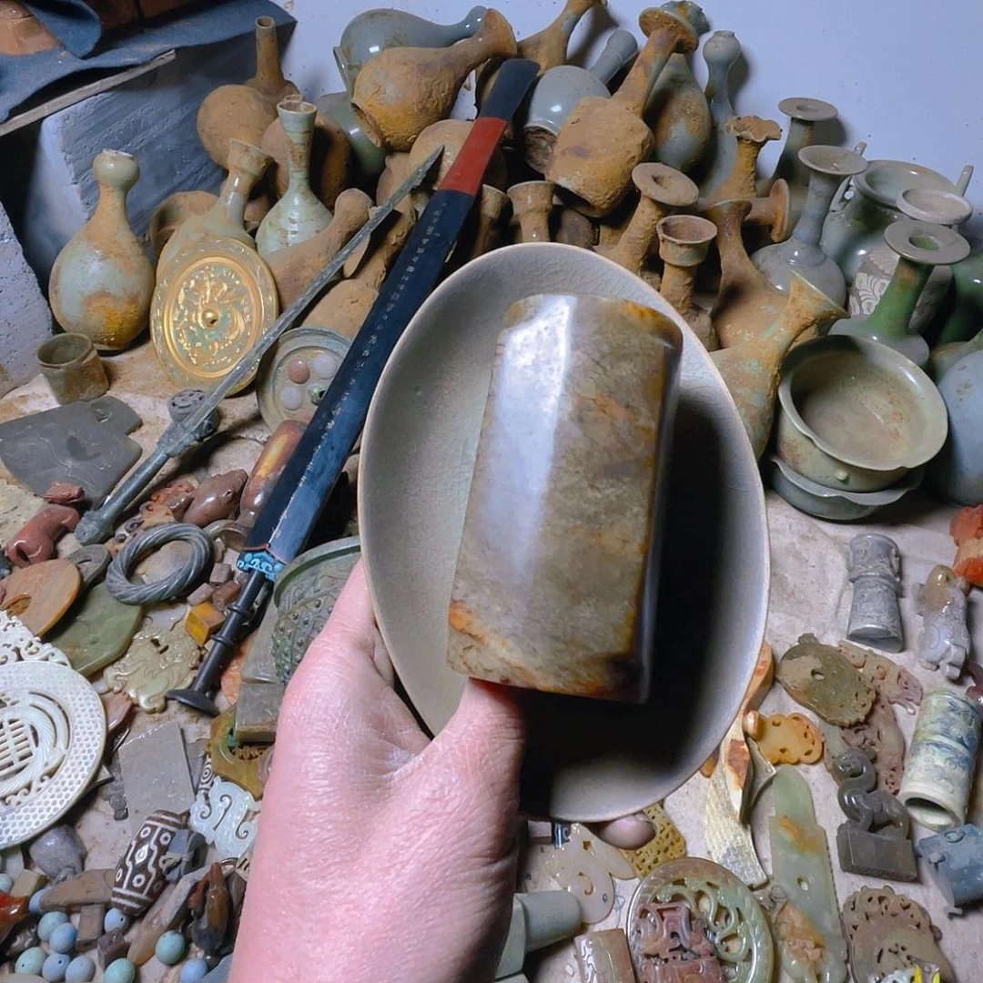 摆件坎坎坷坷才知道人生不易吧这