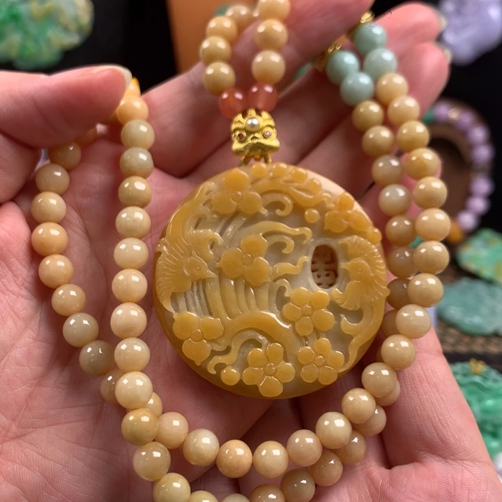 翡翠未镶嵌颈饰吊坠