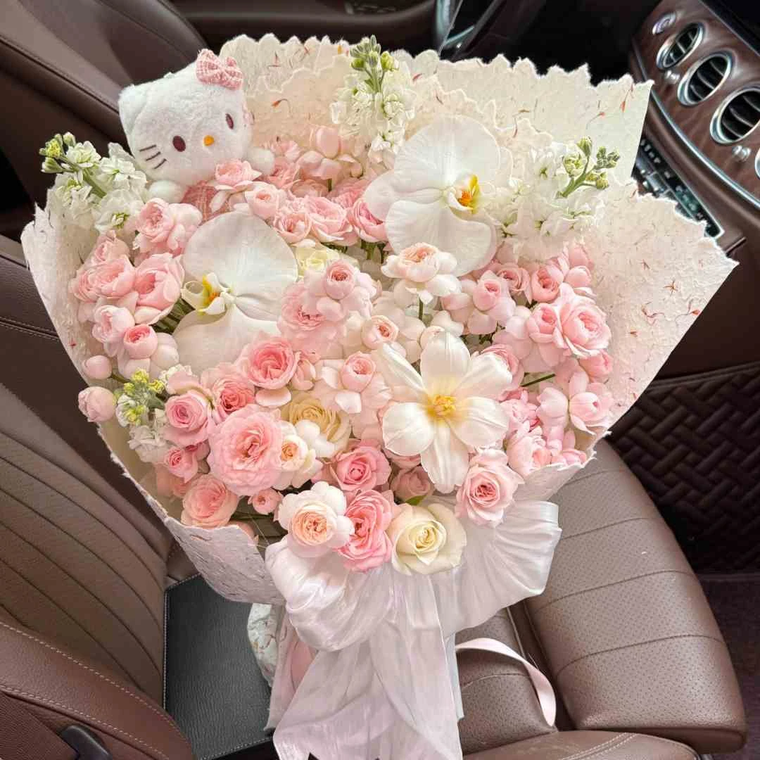 【小时达】仙子之吻多头玫瑰鲜花花束送女友生日全国同城配送