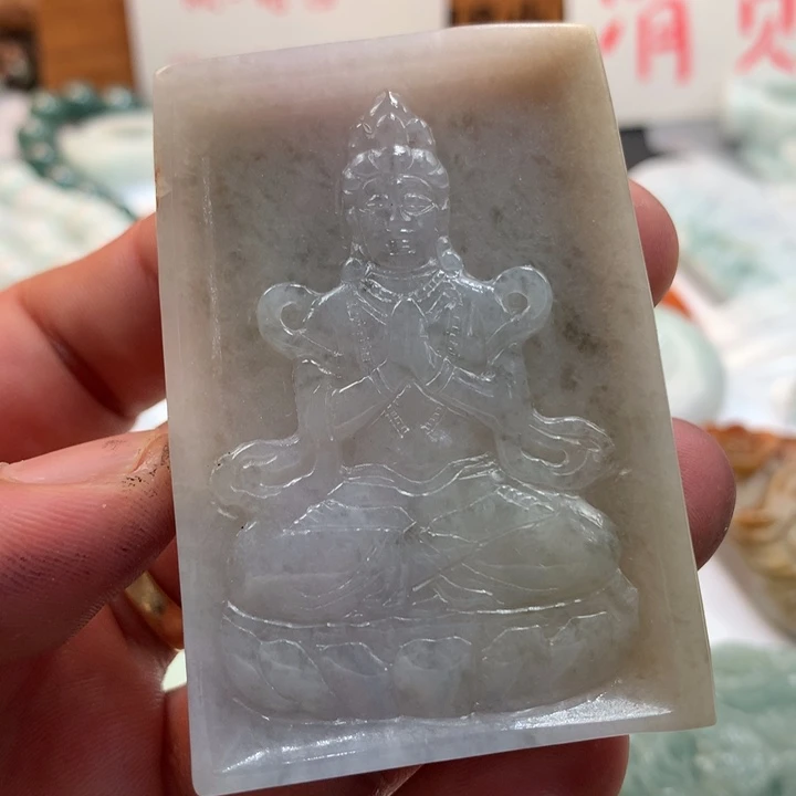 翡翠未镶嵌颈饰保真天然a货翡翠