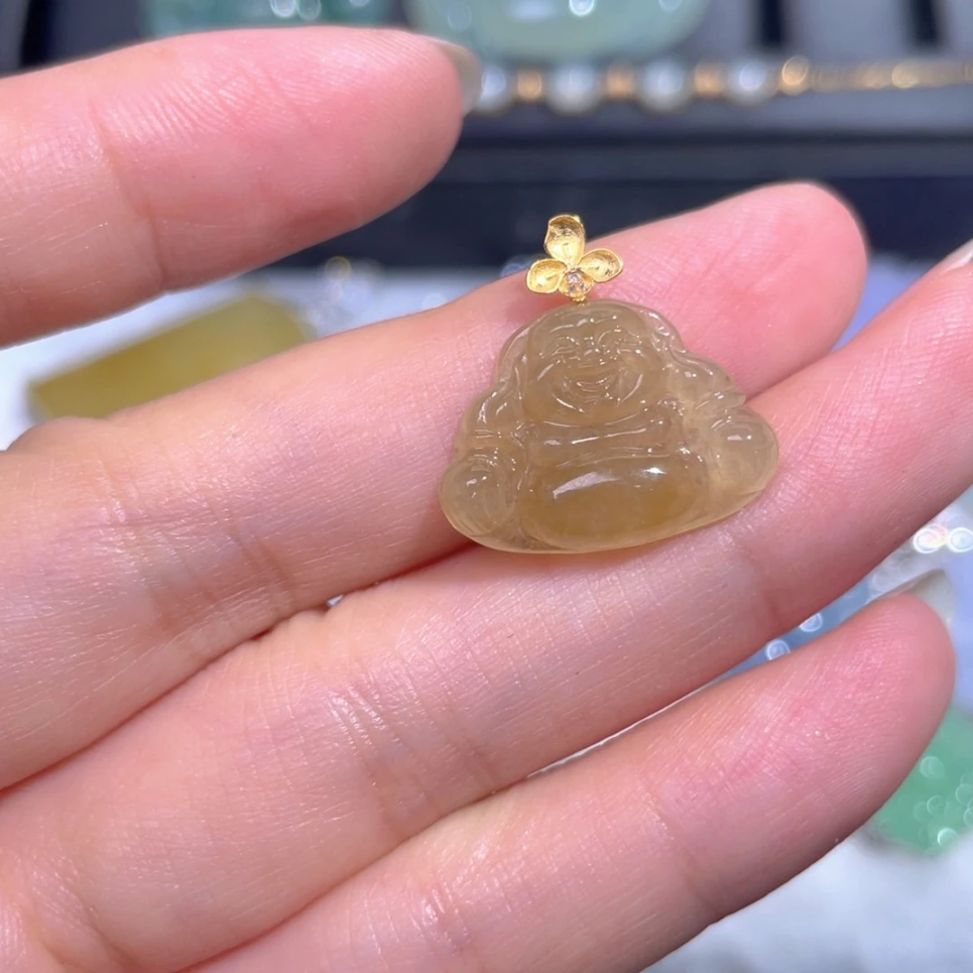 翡翠18K金镶嵌颈饰翡翠