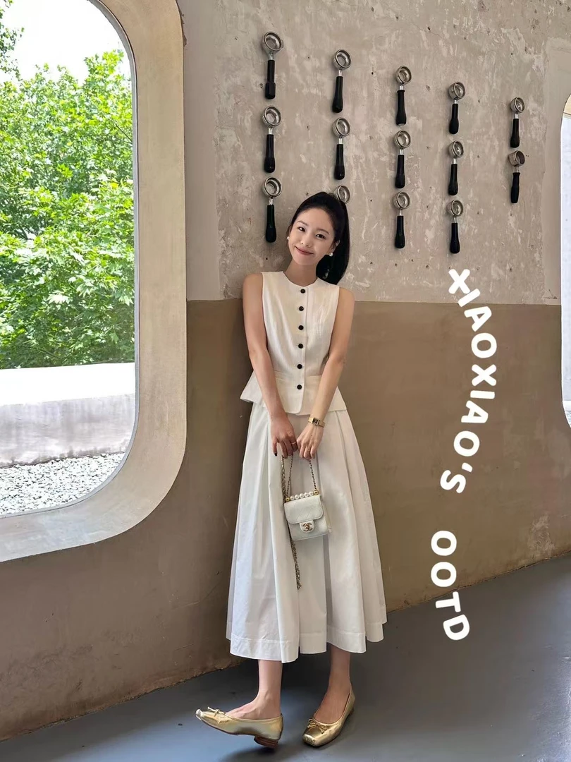 2025夏季新款韩系复古松弛感老钱风穿搭V领马甲休闲半身裙套装