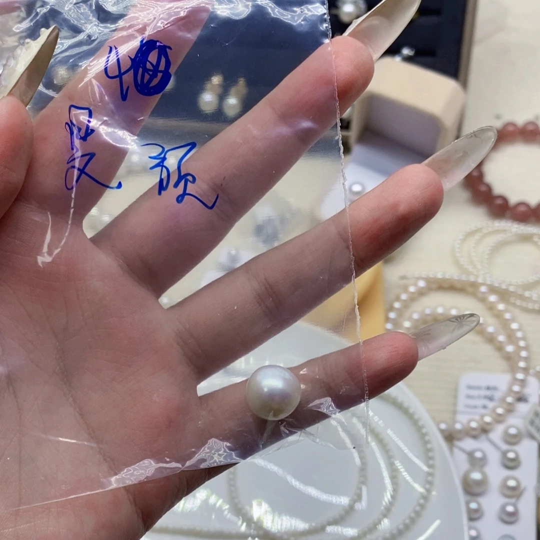 颍***旻银S925镶嵌白珍珠裸珠半成品淡水珍珠