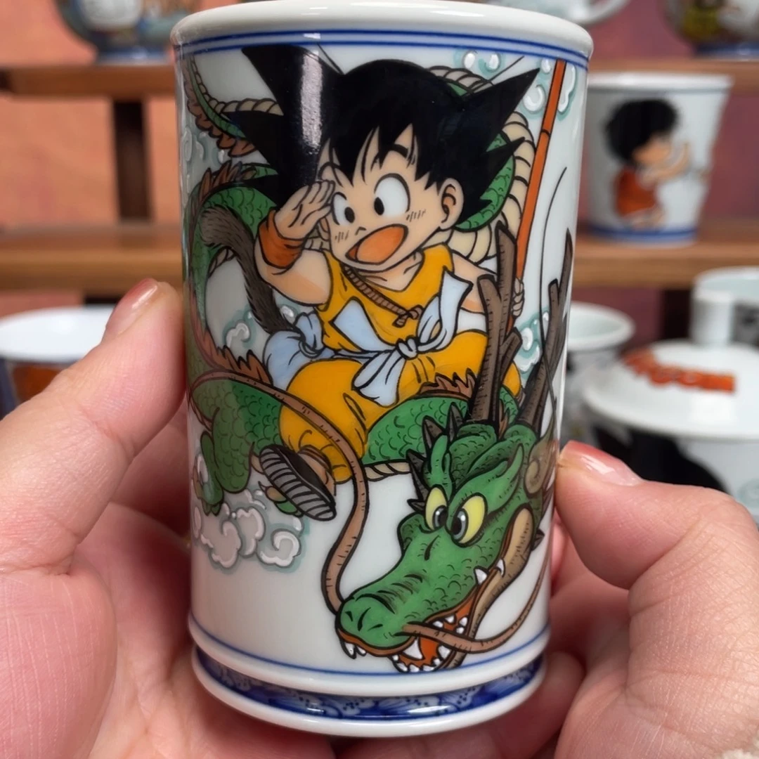穆***生宫九陶瓷手绘杯子