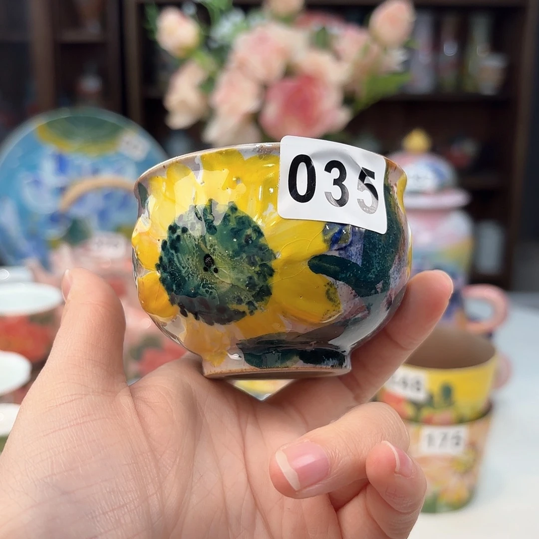 瓷片兔兔好可爱啊我