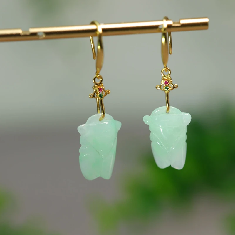 #F777 冰种淡绿色天然A货翡翠玉蝉一鸣惊人知了耳坠 S925银镶嵌