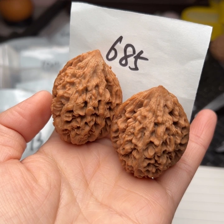 核桃39尺寸招财鼠