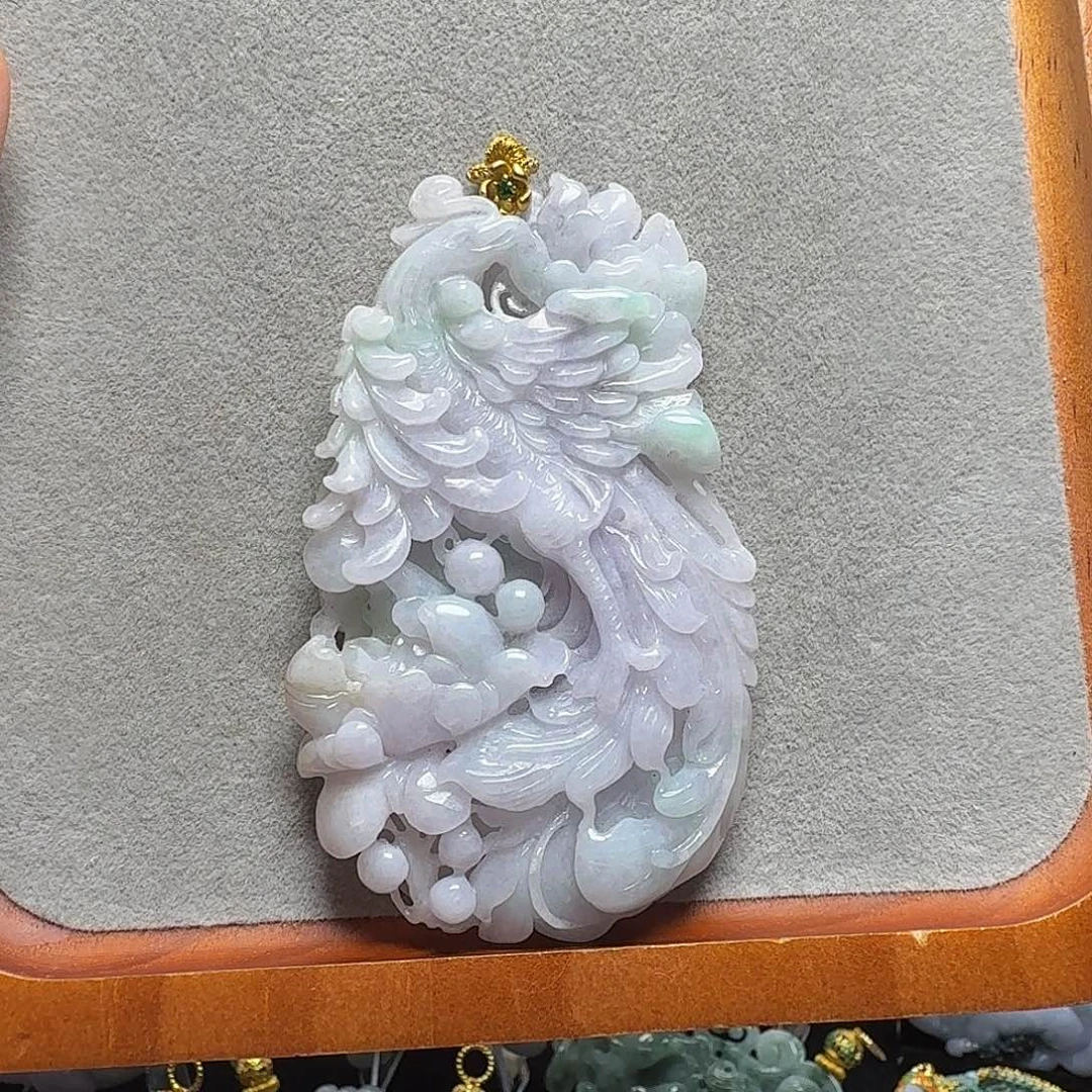 吊坠(赠链)未镶嵌翡翠