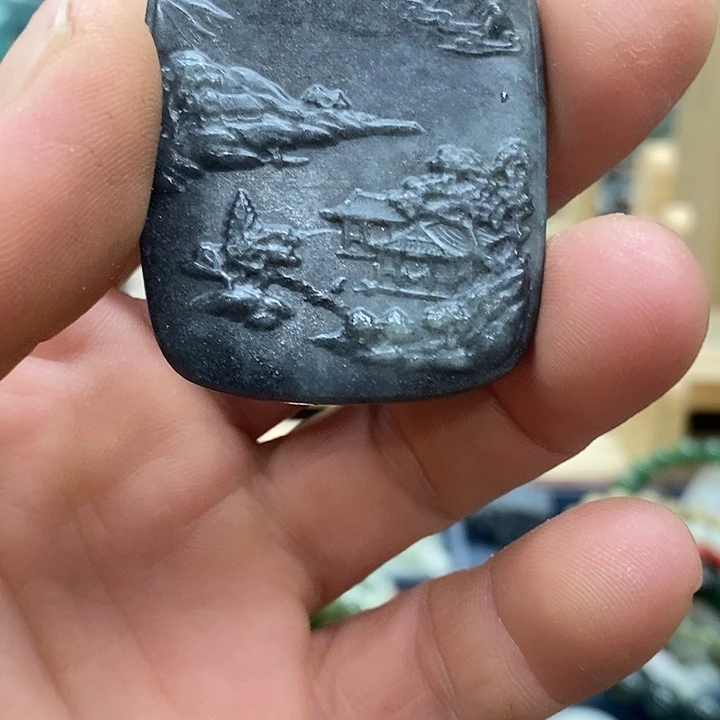 和田玉（糖玉）未镶嵌颈饰