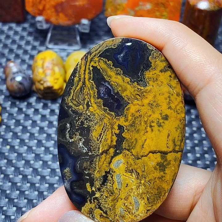 玛瑙/玉髓颈饰未镶嵌万****
