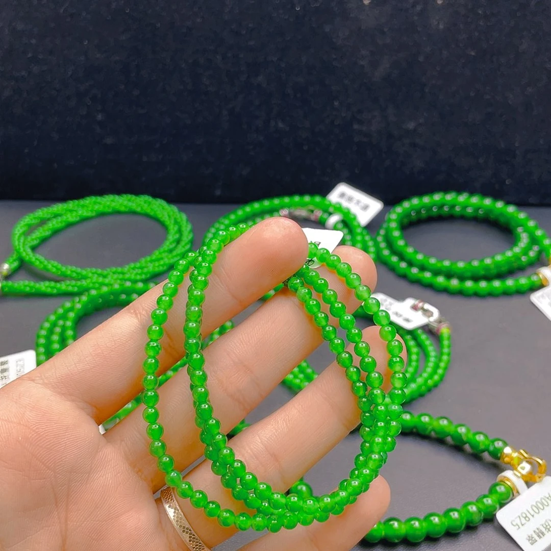 翡翠未镶嵌颈饰