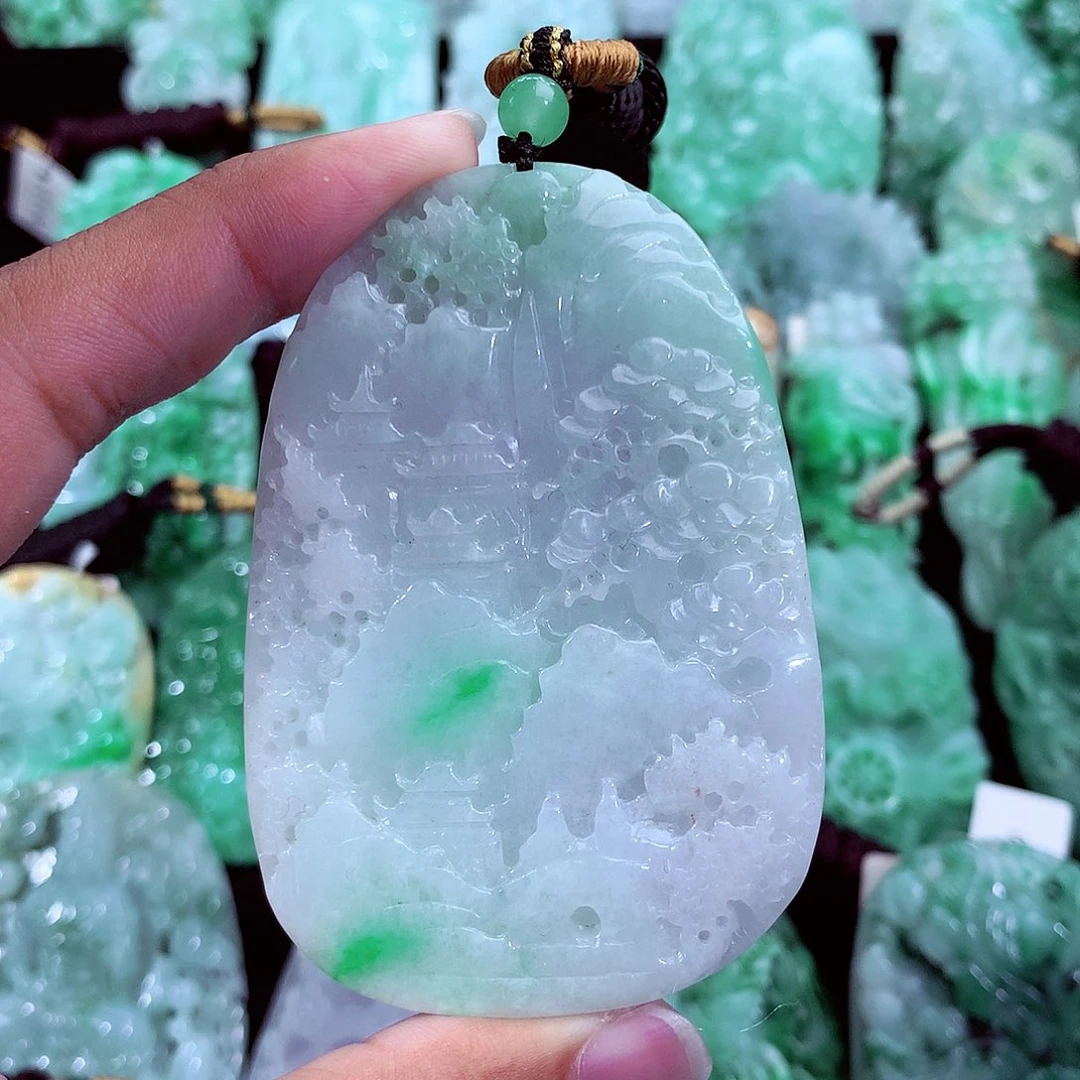 吊坠(不含链)未镶嵌翡翠