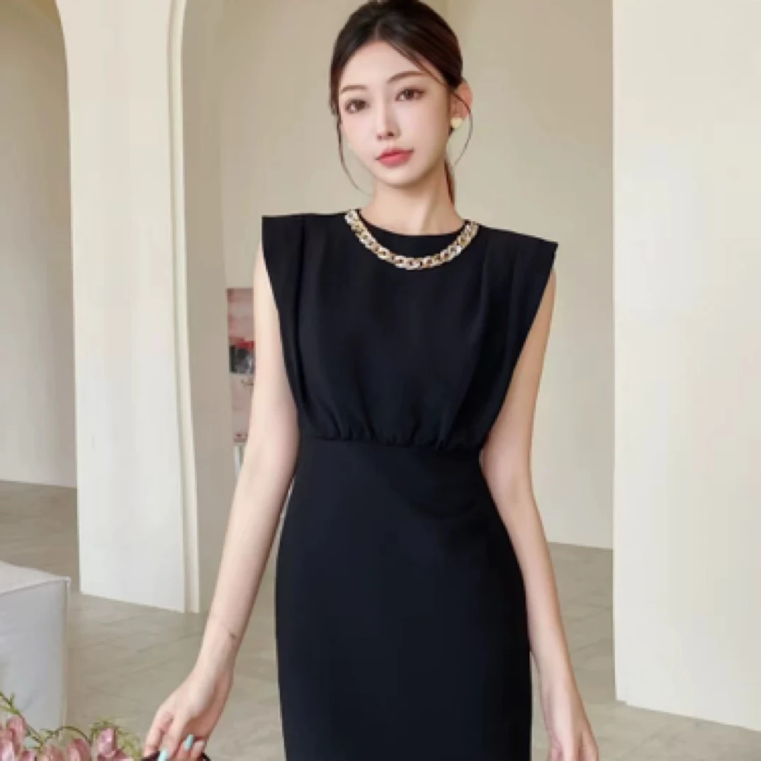 气质女王法式锁链褶皱高腰包臀中长款显瘦收腰连衣裙