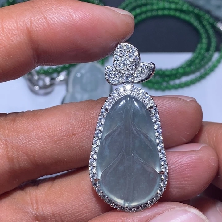 翡翠未镶嵌颈饰天然翡翠